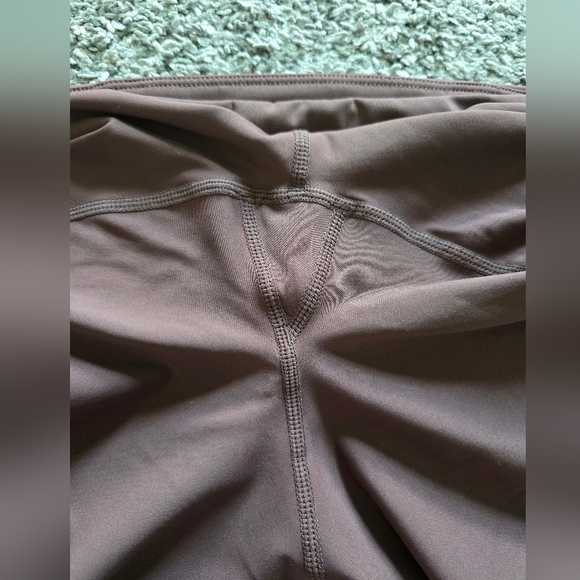 Vuori Stride Leggings Chestnut Small - Picture 4 of 7